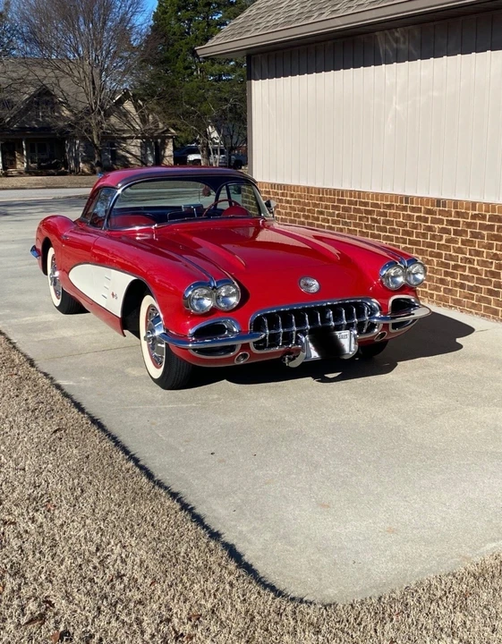 1960 Chevrolet Corvette C1 - Image 11 of 31