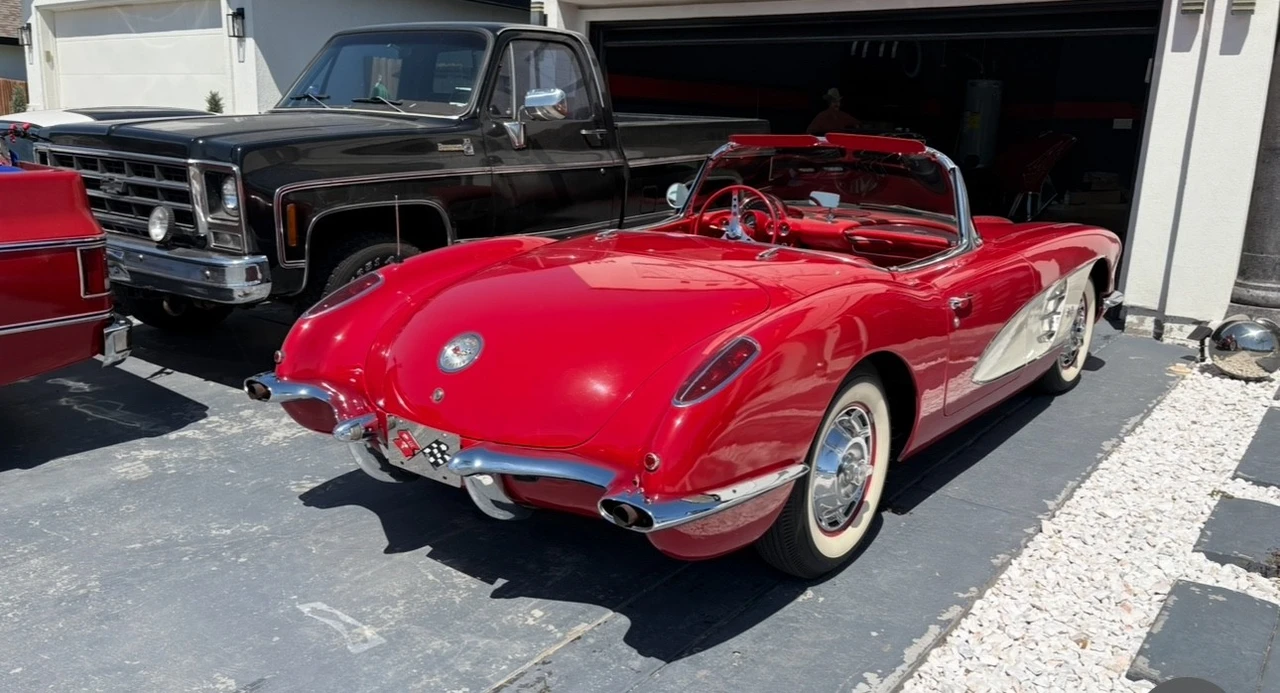 1960 Chevrolet Corvette C1 - Image 19 of 31