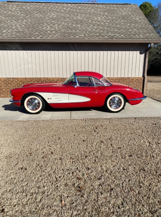 1960 Chevrolet Corvette C1 - Image 13 of 31