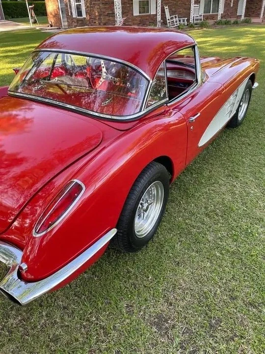 1960 Chevrolet Corvette C1 - Image 2 of 6