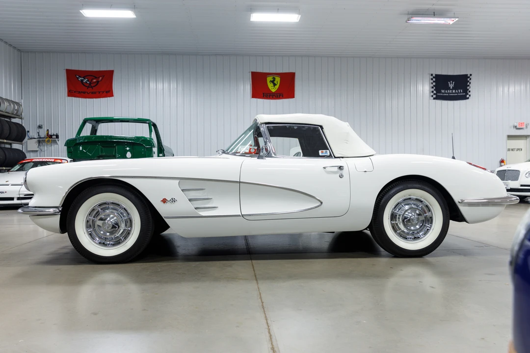 1960 Chevrolet Corvette C1 - Image 9 of 31