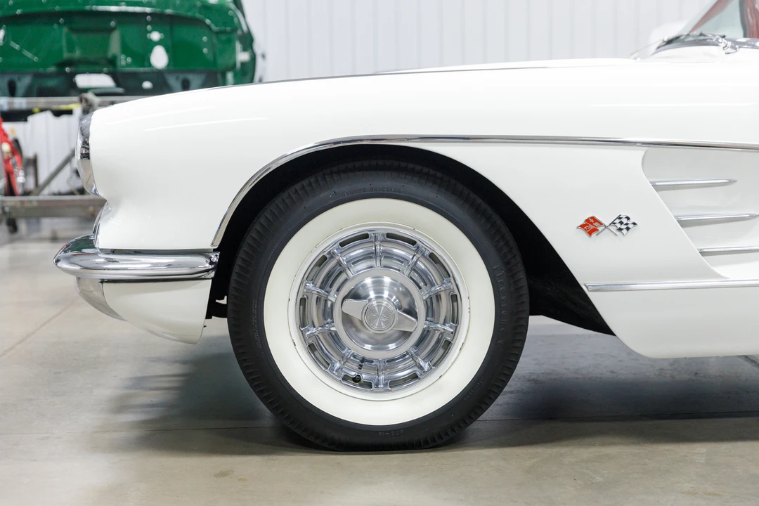 1960 Chevrolet Corvette C1 - Image 22 of 31
