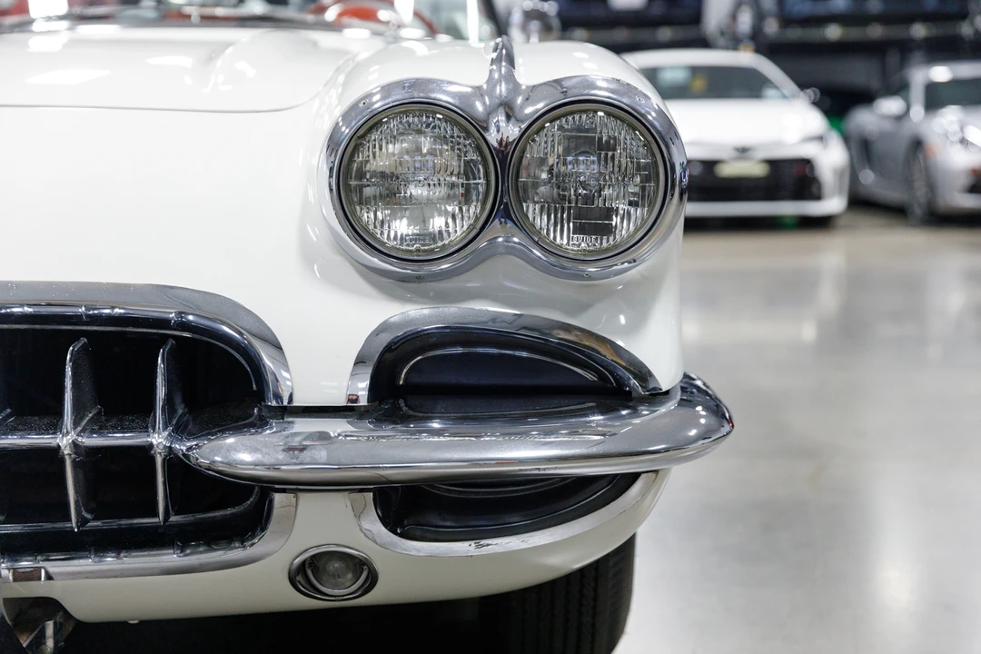 1960 Chevrolet Corvette C1 - Image 26 of 31