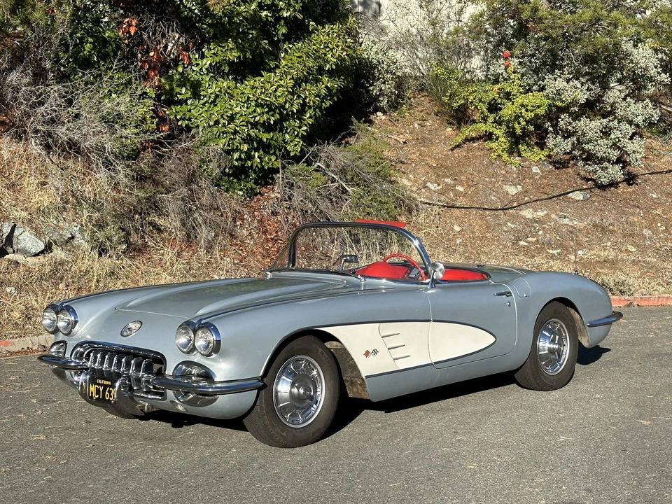 1960 Chevrolet Corvette C1 - Image 5 of 31