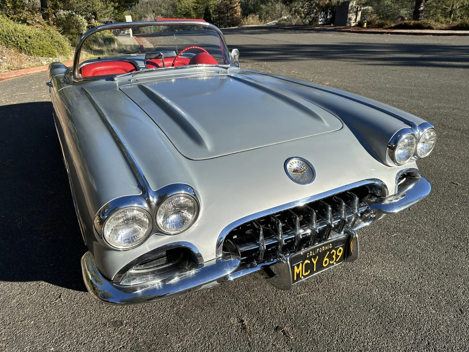 1960 Chevrolet Corvette C1 - Image 8 of 31