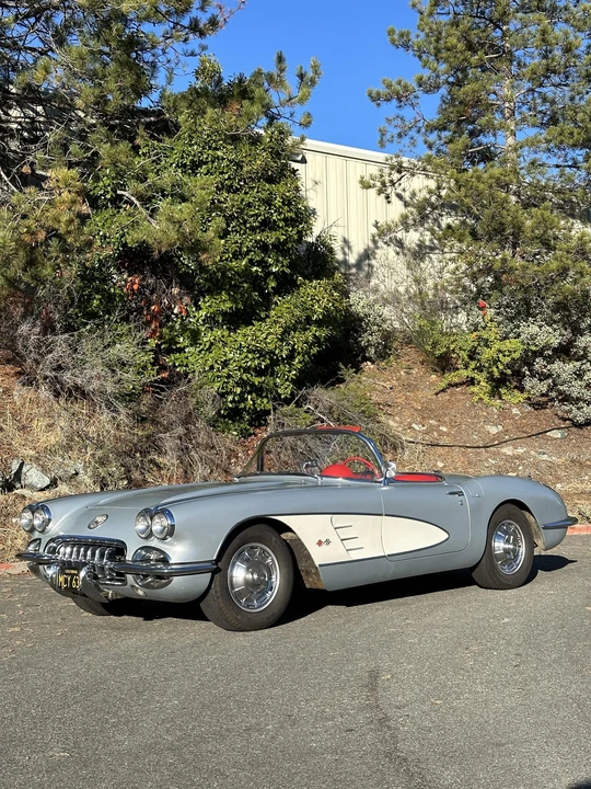 1960 Chevrolet Corvette C1 - Image 4 of 31
