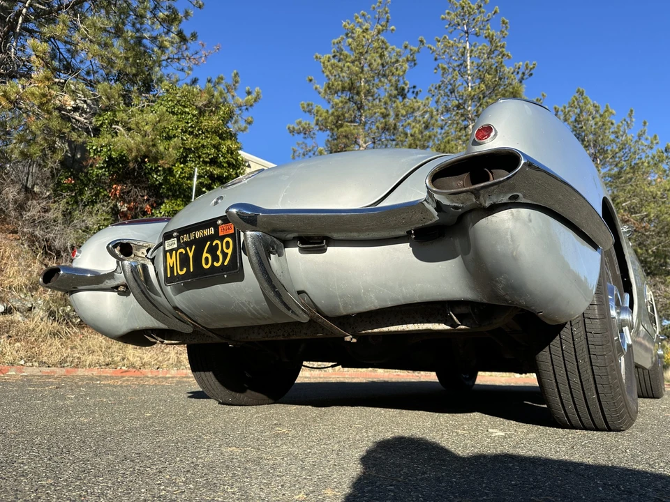 1960 Chevrolet Corvette C1 - Image 22 of 31
