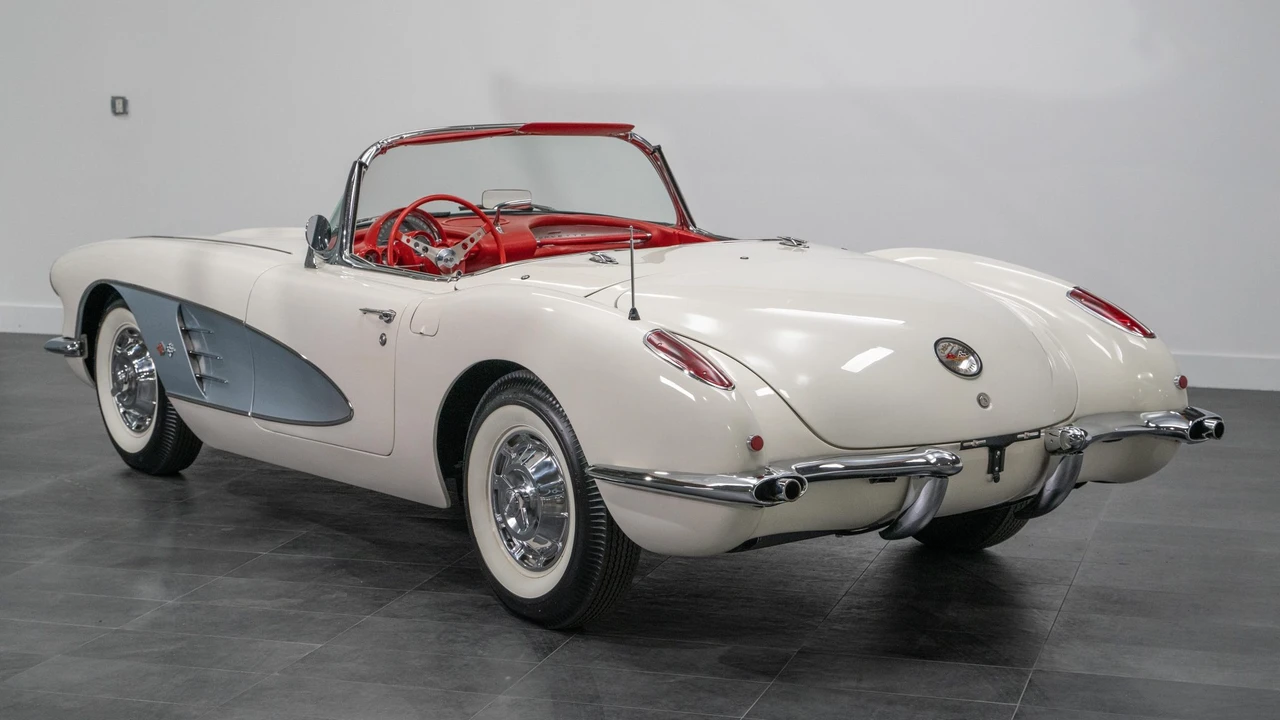 1960 Chevrolet Corvette C1 - Image 9 of 31