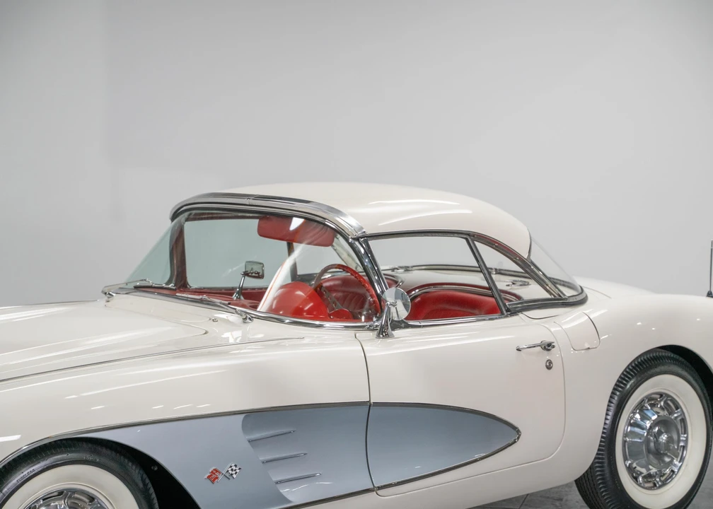 1960 Chevrolet Corvette C1 - Image 18 of 31