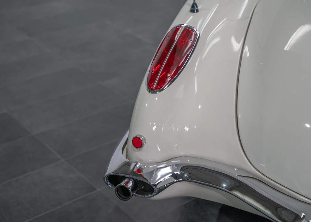 1960 Chevrolet Corvette C1 - Image 22 of 31