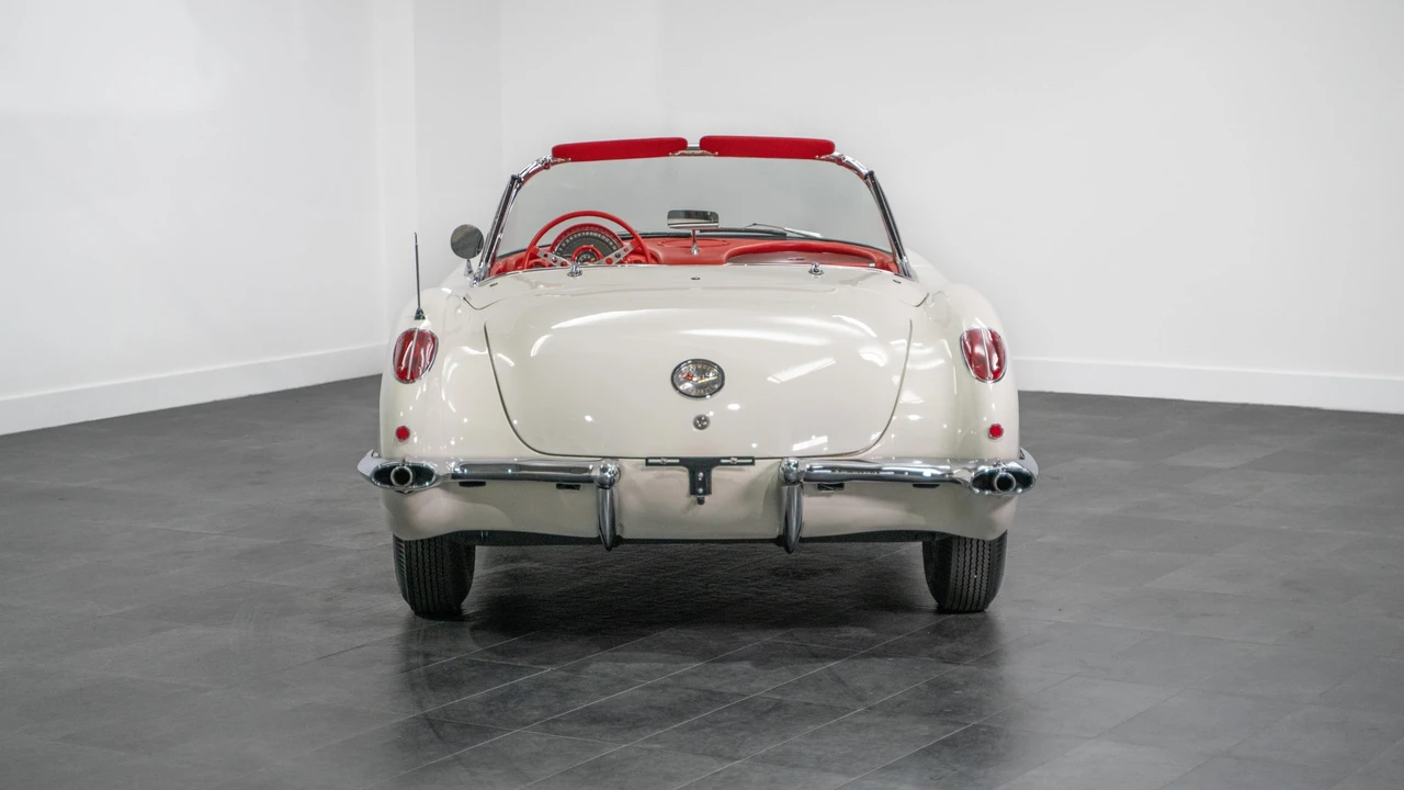1960 Chevrolet Corvette C1 - Image 5 of 31