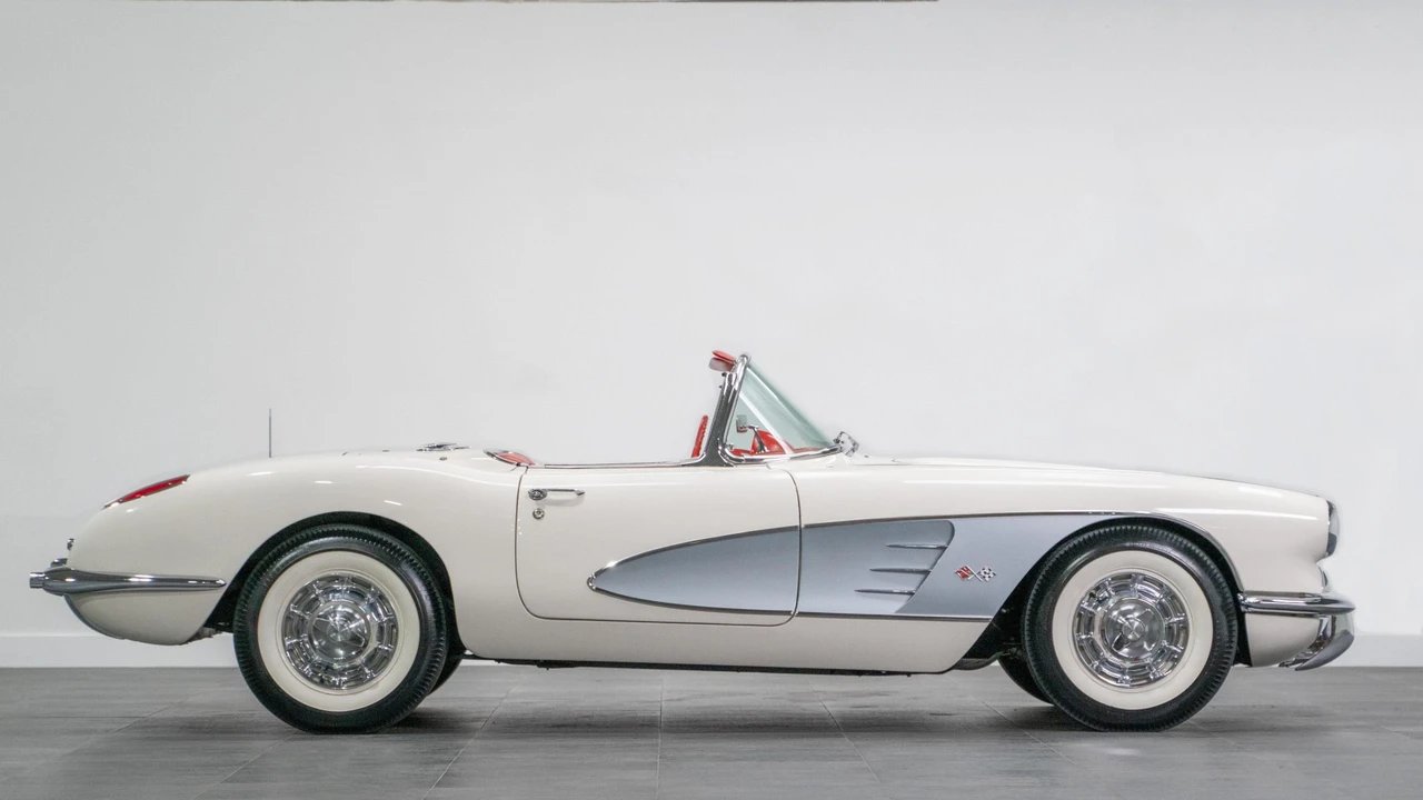 1960 Chevrolet Corvette C1 - Image 7 of 31