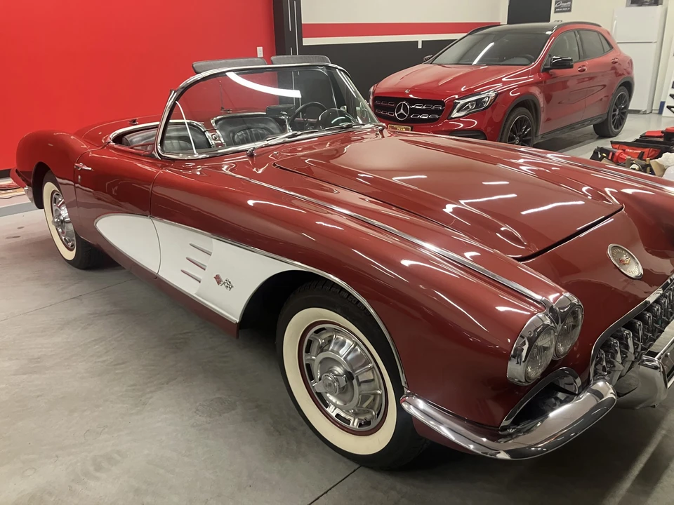 1960 Chevrolet Corvette C1 - Image 24 of 31