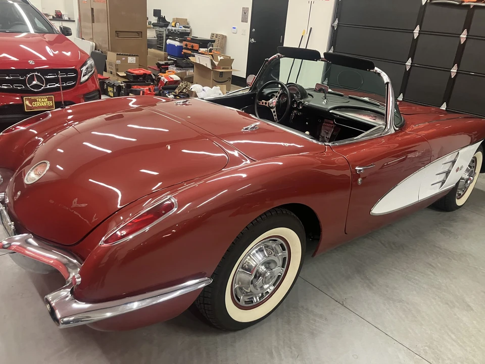 1960 Chevrolet Corvette C1 - Image 28 of 31