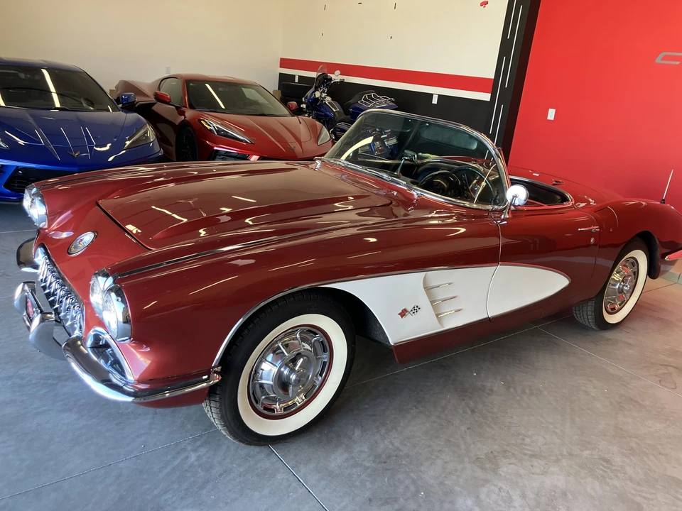 1960 Chevrolet Corvette C1 - Image 15 of 31