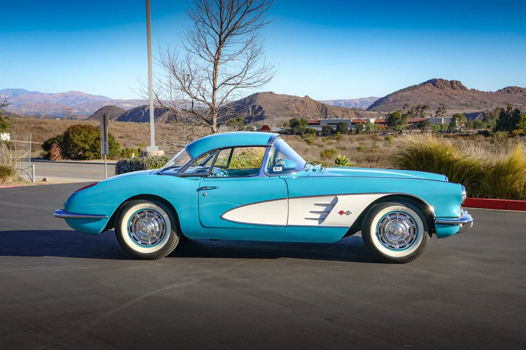 1960 Chevrolet Corvette C1 - Image 10 of 31