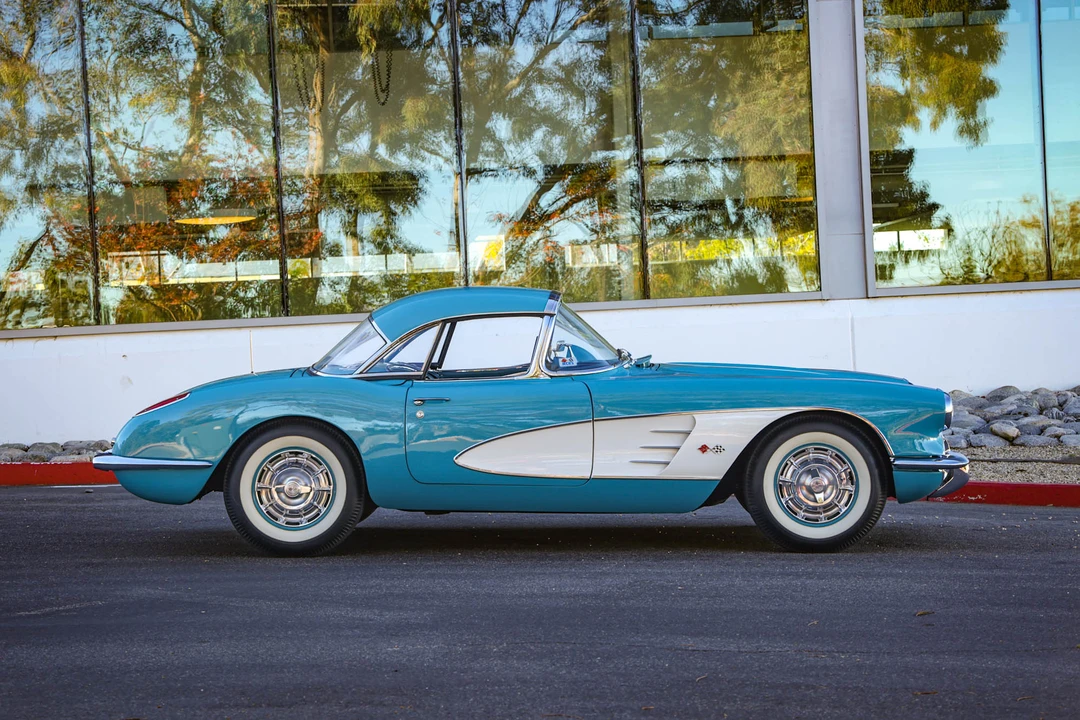 1960 Chevrolet Corvette C1 - Image 22 of 31