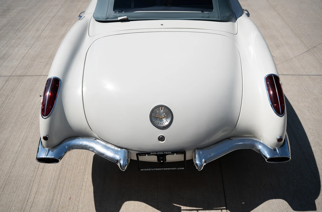 1960 Chevrolet Corvette C1 - Image 30 of 31