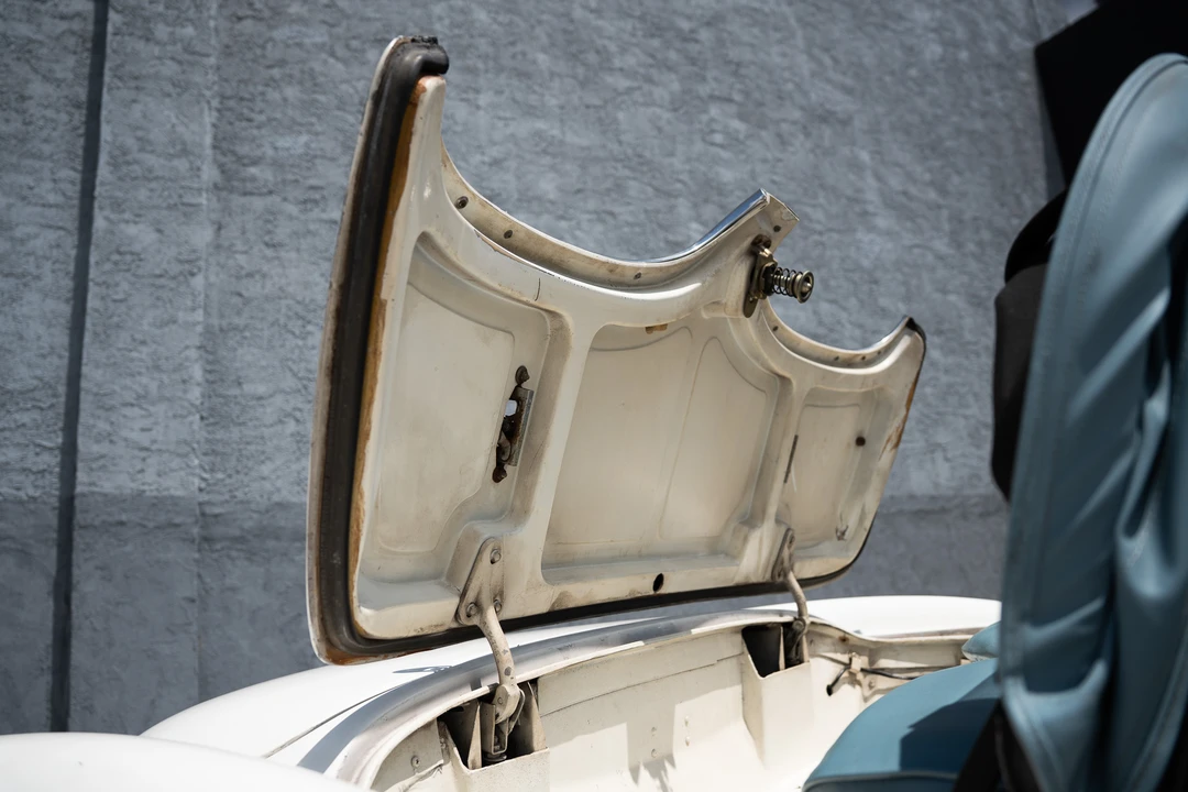 1960 Chevrolet Corvette C1 - Image 29 of 31