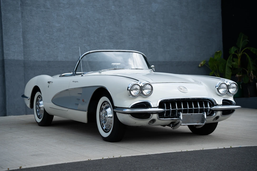 1960 Chevrolet Corvette C1 - Image 2 of 31