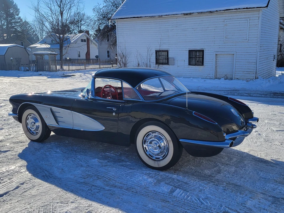 1960 Chevrolet Corvette C1 - Image 5 of 31
