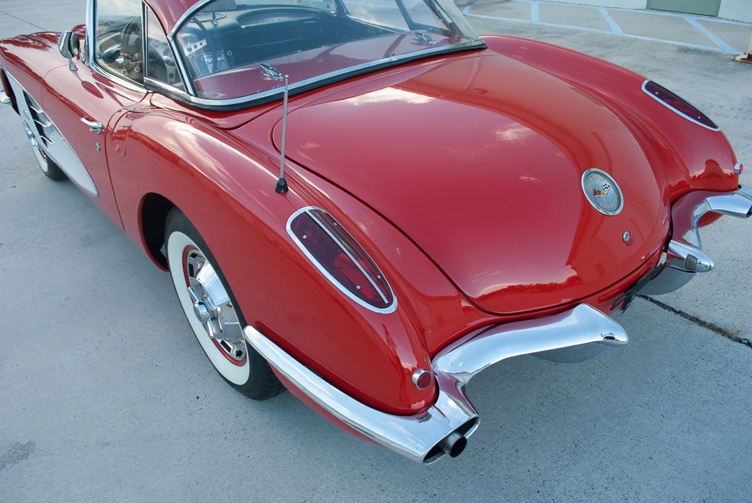 1960 Chevrolet Corvette C1 - Image 14 of 31