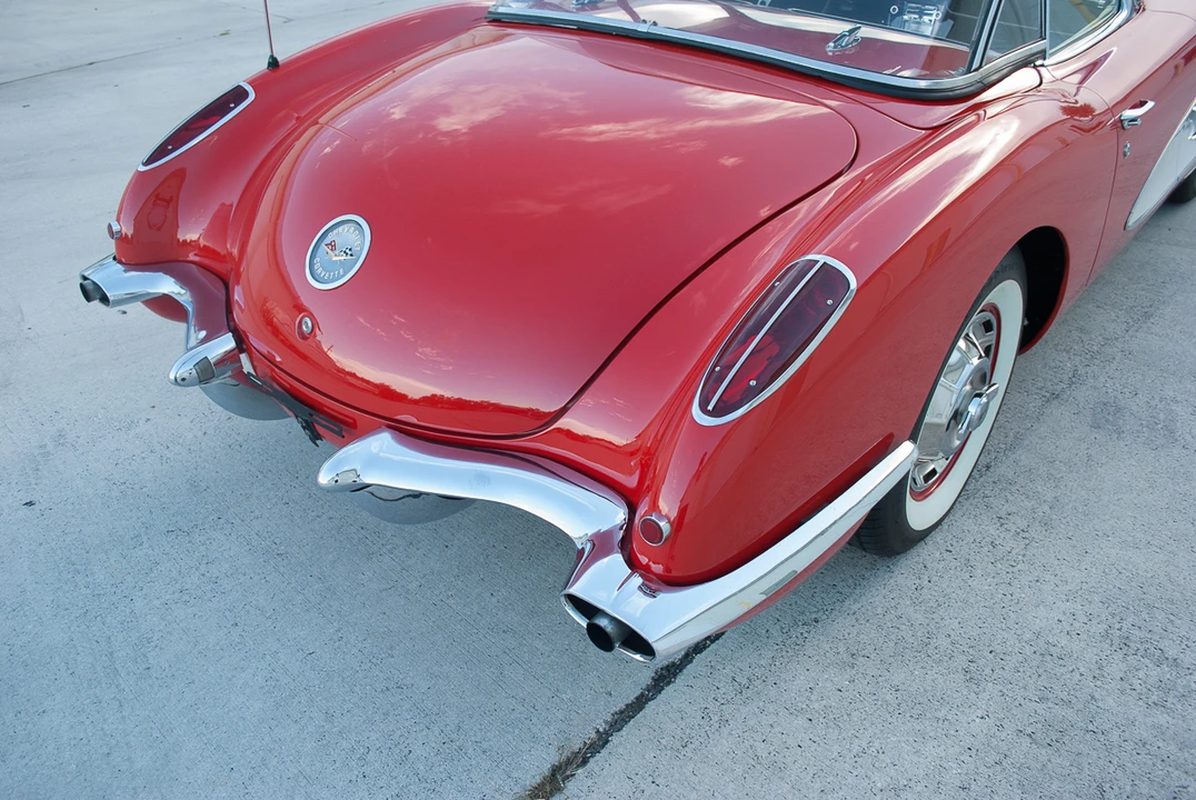 1960 Chevrolet Corvette C1 - Image 16 of 31
