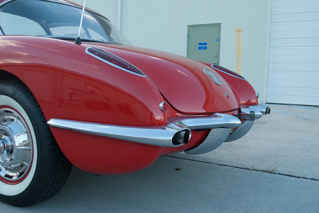 1960 Chevrolet Corvette C1 - Image 15 of 31