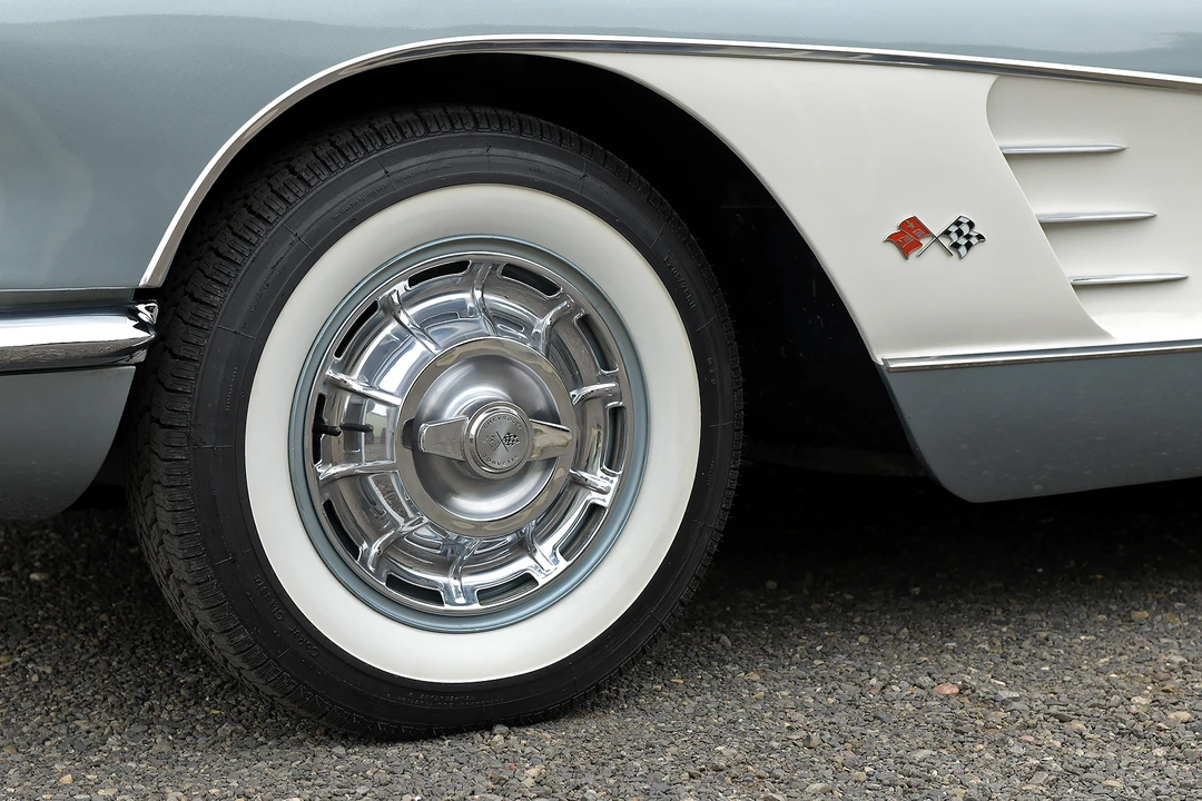 1960 Chevrolet Corvette C1 - Image 5 of 31