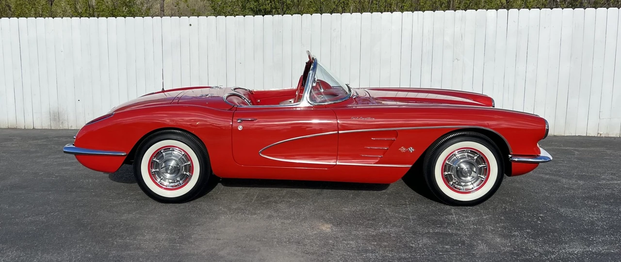 1960 Chevrolet Corvette C1 - Image 30 of 31