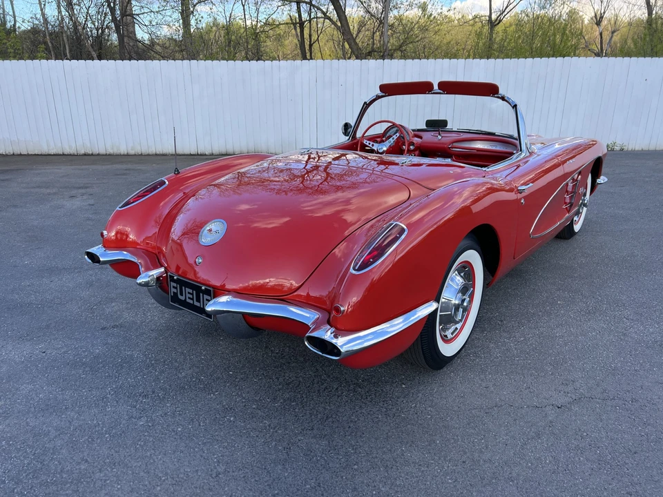1960 Chevrolet Corvette C1 - Image 27 of 31