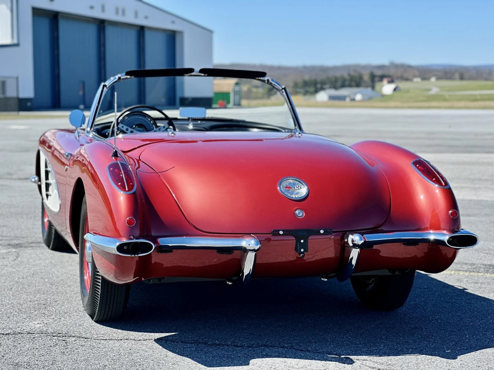 1960 Chevrolet Corvette C1 - Image 24 of 31