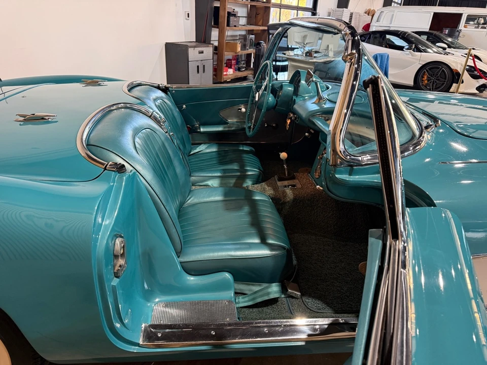 1960 Chevrolet Corvette C1 - Image 20 of 21