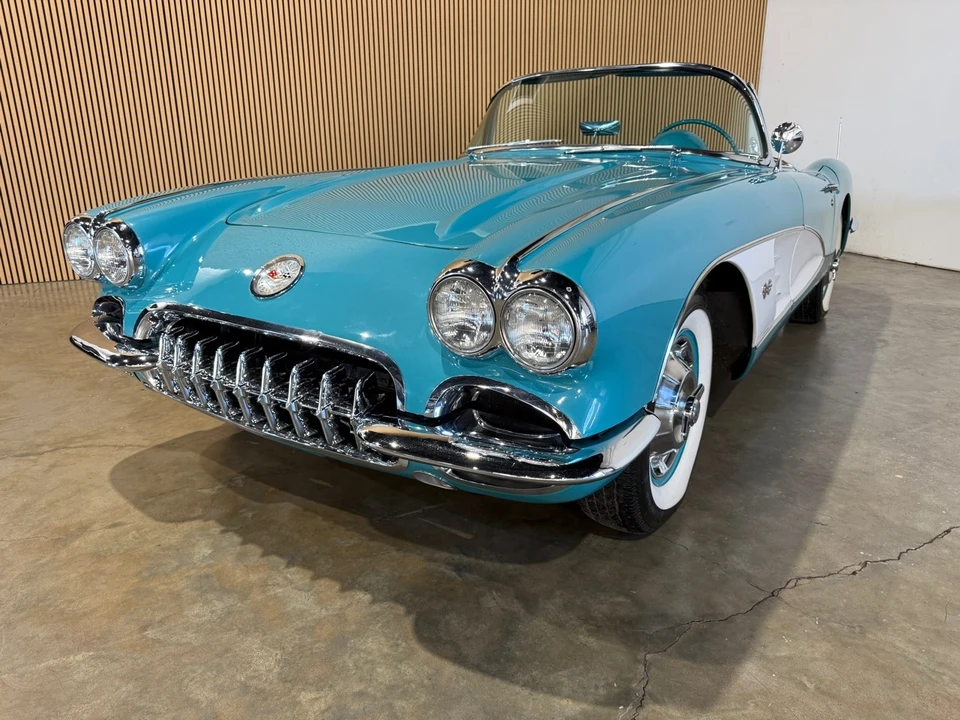 1960 Chevrolet Corvette C1 - Image 2 of 21