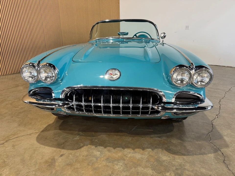 1960 Chevrolet Corvette C1 - Image 3 of 21