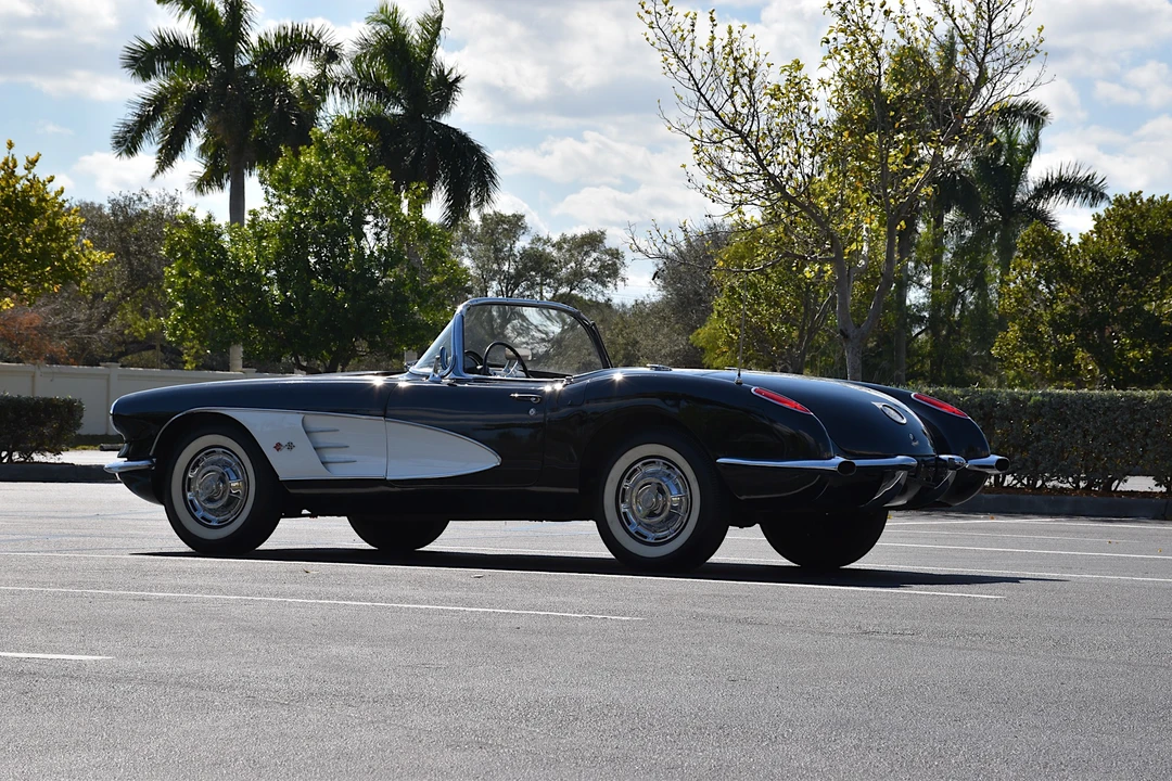 1960 Chevrolet Corvette C1 - Image 14 of 31