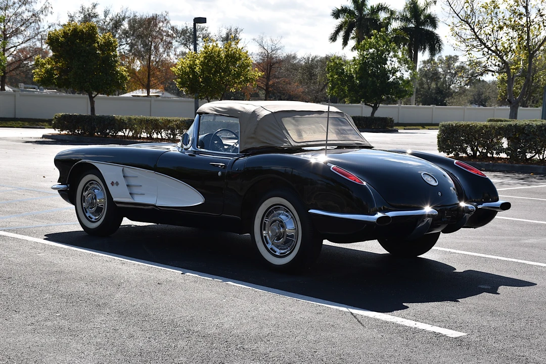 1960 Chevrolet Corvette C1 - Image 27 of 31