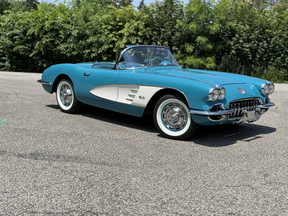 1960 Chevrolet Corvette C1 - Image 13 of 31