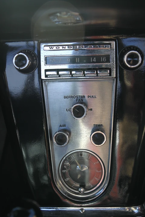 1960 Chevrolet Corvette C1 - Image 24 of 31