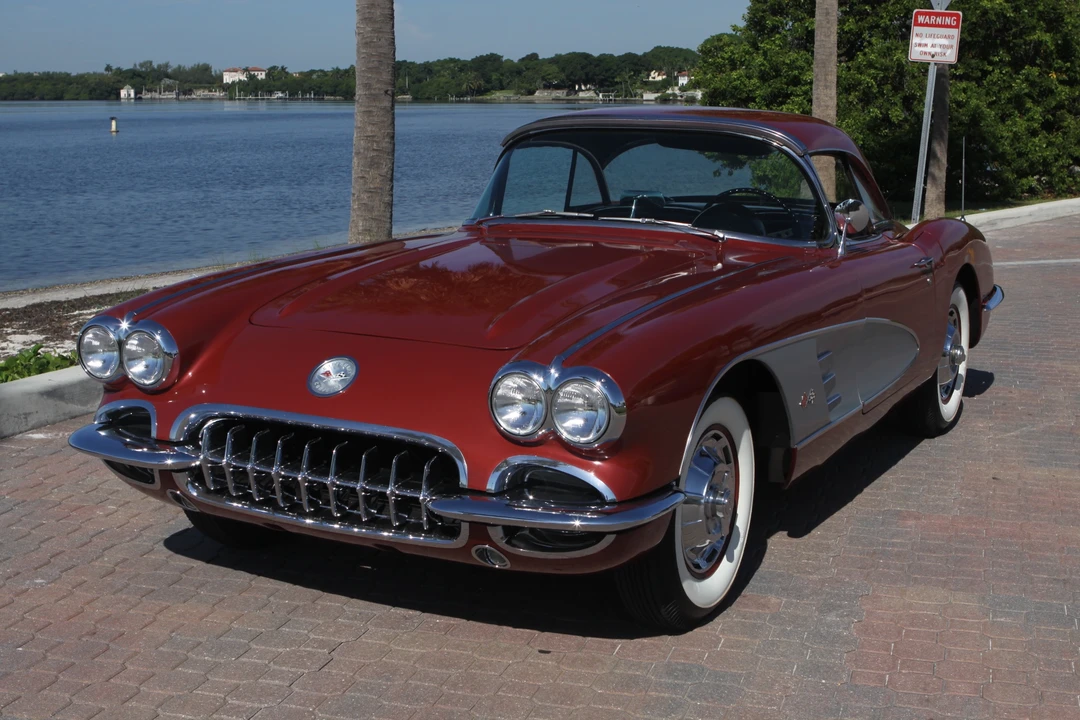 1960 Chevrolet Corvette C1 - Image 2 of 31