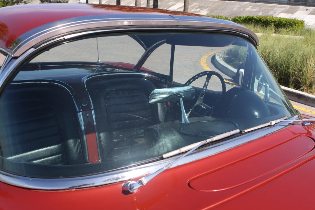 1960 Chevrolet Corvette C1 - Image 20 of 31