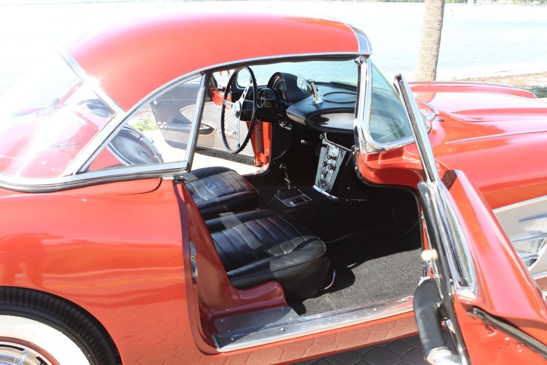 1960 Chevrolet Corvette C1 - Image 22 of 31