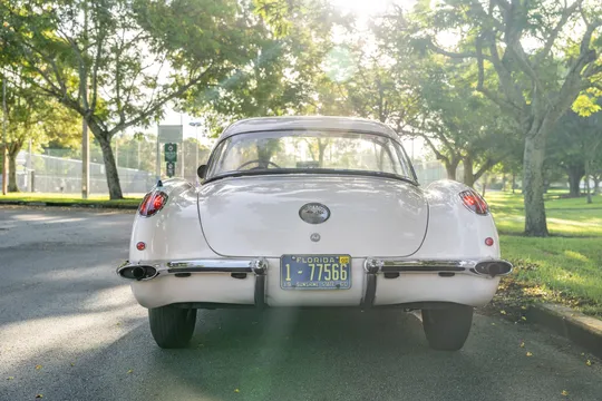 1960 Chevrolet Corvette C1 - Image 4 of 31