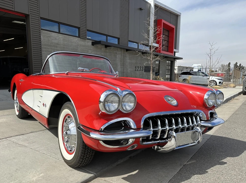 1960 Chevrolet Corvette C1 - Image 17 of 31