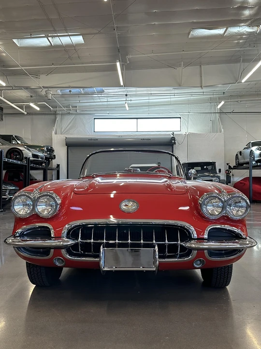 1960 Chevrolet Corvette C1 - Image 10 of 31