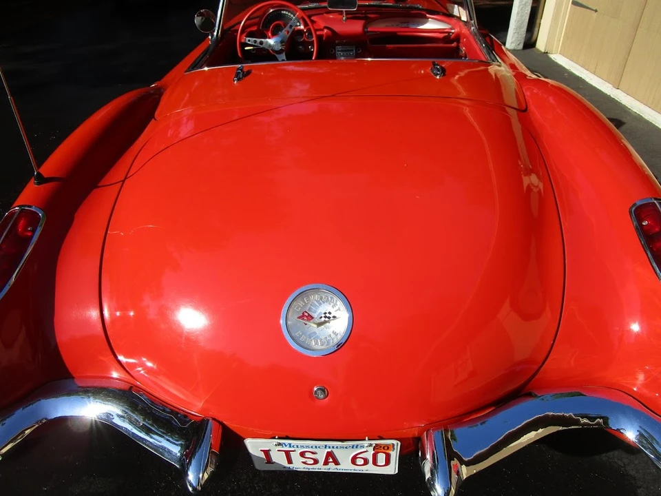 1960 Chevrolet Corvette C1 - Image 16 of 31