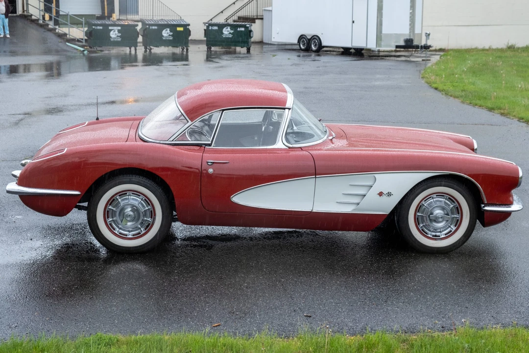 1960 Chevrolet Corvette C1 - Image 30 of 31