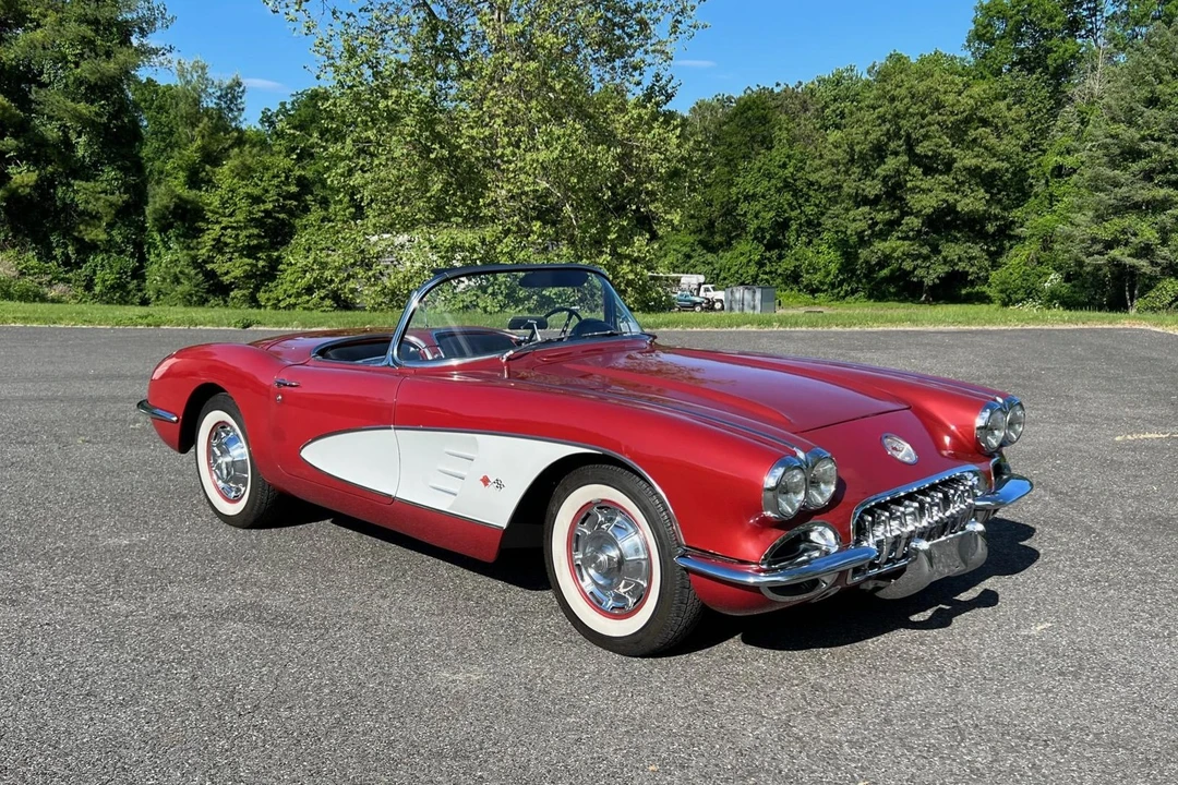 1960 Chevrolet Corvette C1 - Image 1 of 31