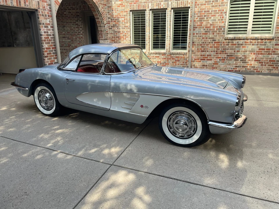 1960 Chevrolet Corvette C1 - Image 19 of 31