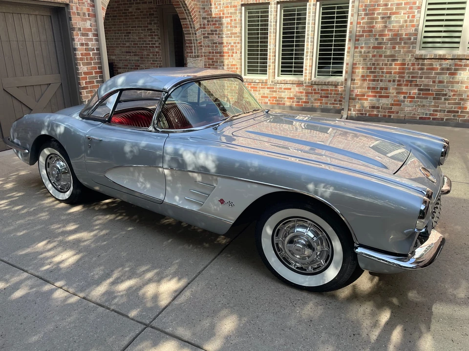 1960 Chevrolet Corvette C1 - Image 17 of 31